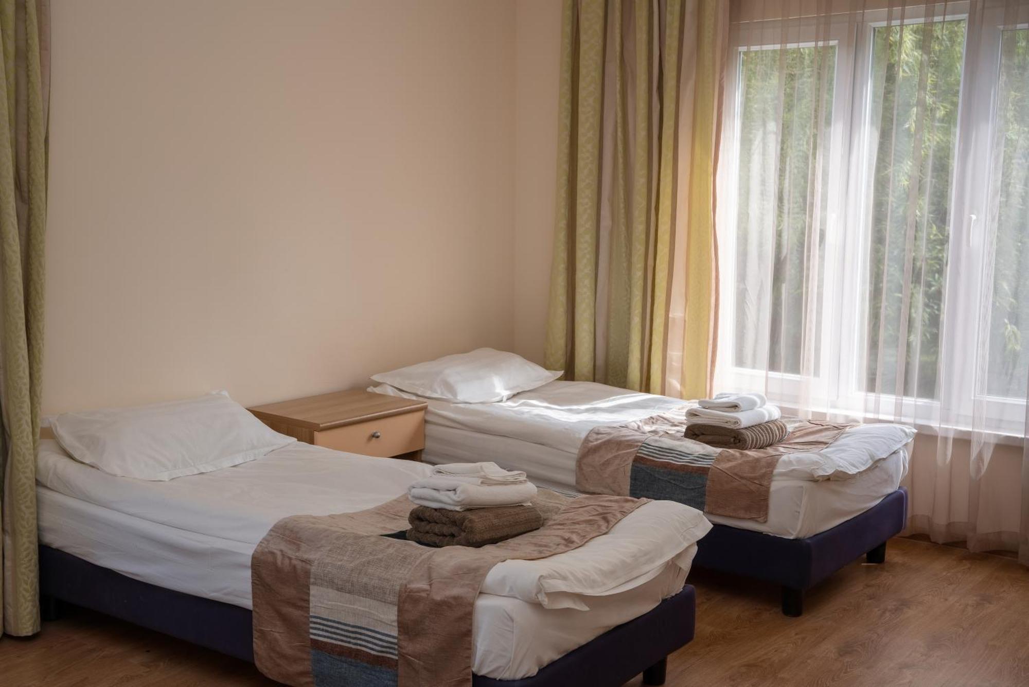 Talisman Village Hotel Bosteri Luaran gambar