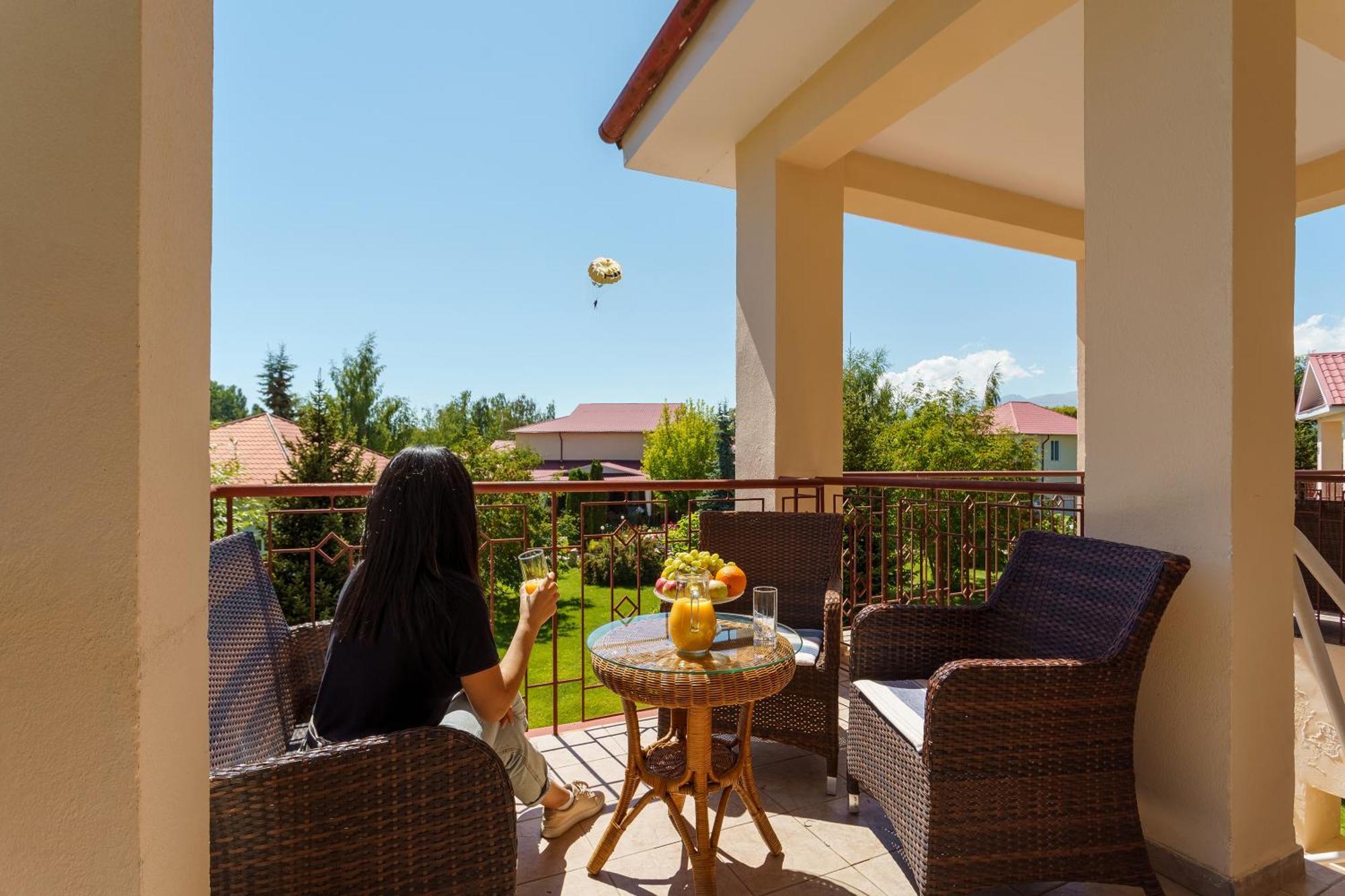 Talisman Village Hotel Bosteri Luaran gambar