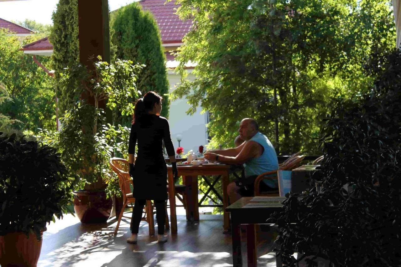 Talisman Village Hotel Bosteri Luaran gambar